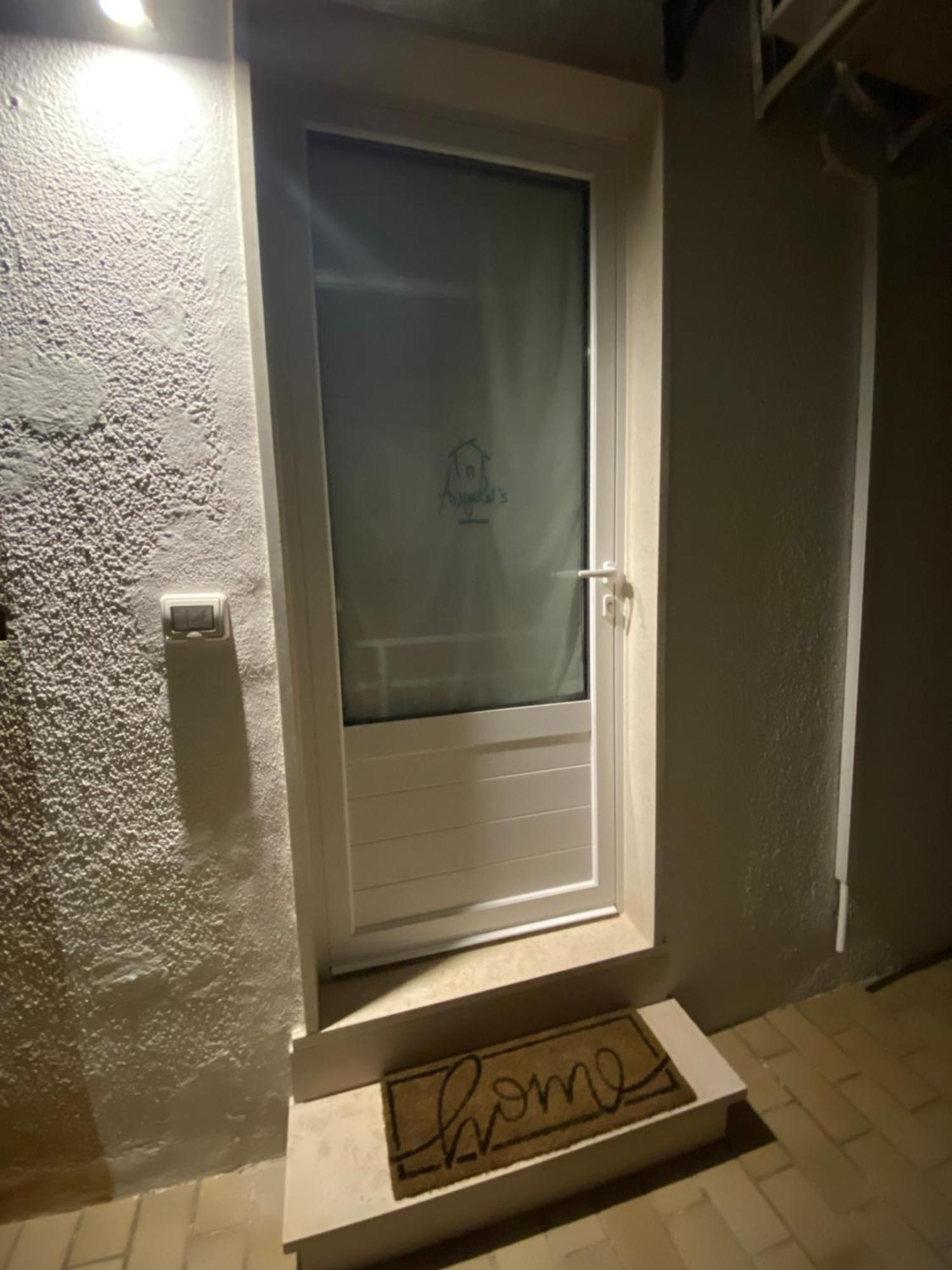 Angelas Apartment Αλμπερομπέλο Εξωτερικό φωτογραφία